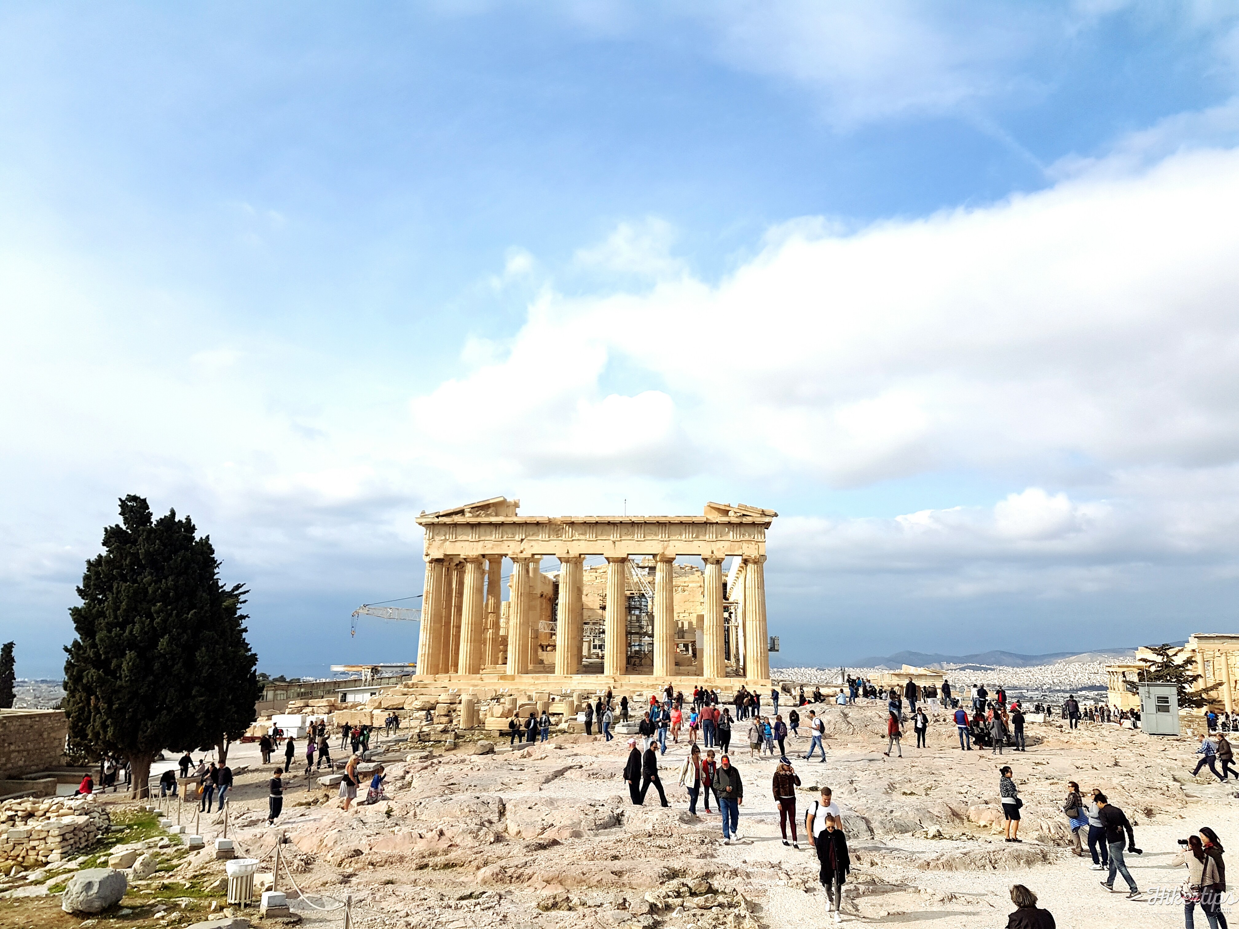 5 emblematic places on the Acropolis of Athens