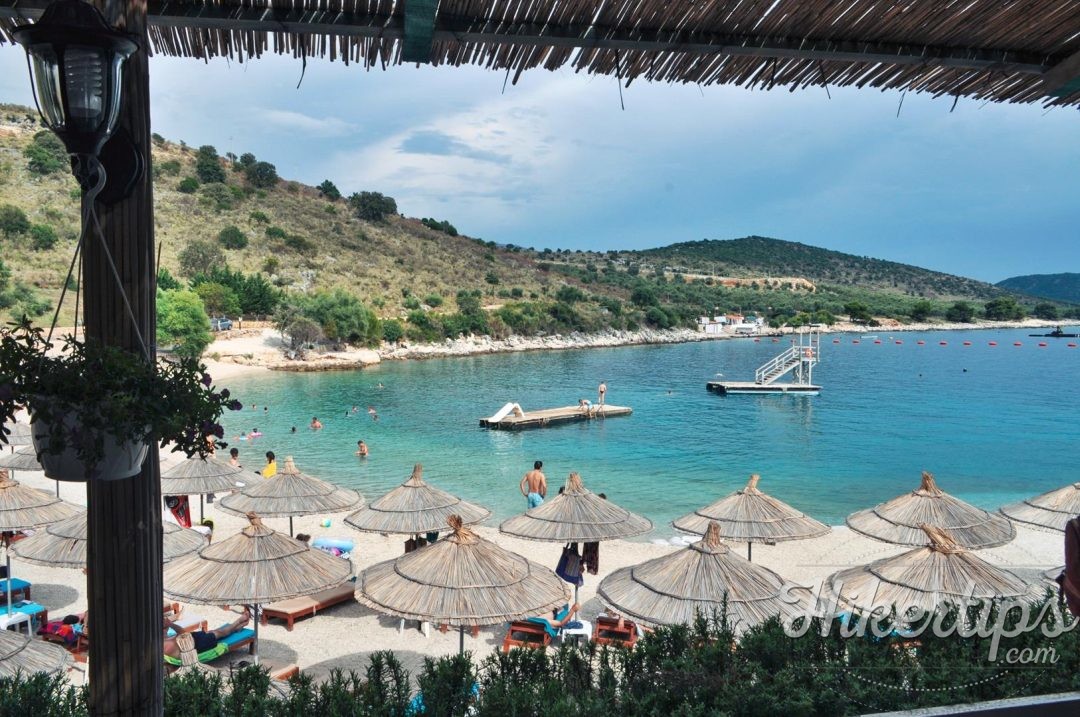 3 great restaurants in Ksamil - HikerTips